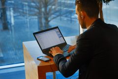 DIREKTØRSVINDEL: I 2017 økte andelen av tilfeller med såkalt direktørsvindel. Illustrasjonsfoto: Codan.