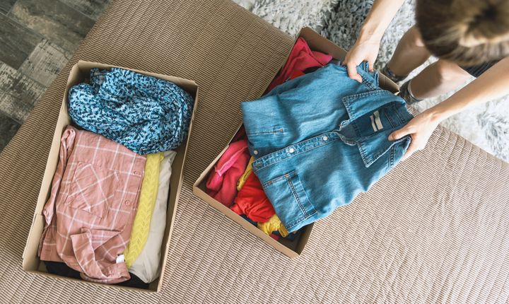 FINNs bruktmarkedsundersøkelse, gjennomført av Opinion, viser at fler og fler kjøper brukte klær og vi er mer opptatt av bærekraft enn tidligere. Foto: Getty Images