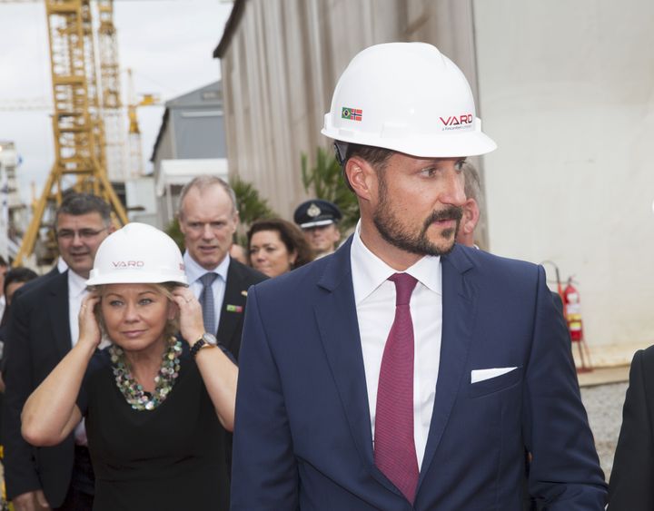 Kronprins Haakon og næringsminister Monica Mæland på Vard Shipyard i Rio. Foto: Tom Hansen/Innovasjon Norge