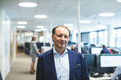 Erik Bjordal er salgs- og markedsdirektør i Frende, og har ledet forhandlingene med LOKALBANK.