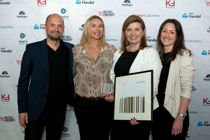 F.v. Prosjektleder i MENY, Christian Kildal Hansen, partner i Varde Hartmark, Kari Bente Skarbø, HR-direktør i MENY, Line Beate Jebsen og konsulent i Varde Hartmark, Malene Hoftun Jæger (foto: Kreativt Forum)