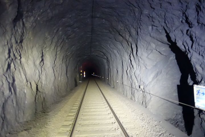 Bane NOR lyser nå ut jobben med å rehabilitere den opprinnelige tunnelen i Ulriken og bygge en tilhørende jernbanebro og tunnelportal. (Foto: Bane NOR/Kristian Tindvik Sletten)