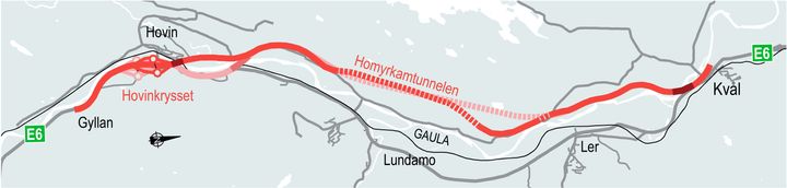 Foreslår ny trasé: Den mørkerøde linjen viser Nye Veiers nye traséforslag fra Gyllan til Kvål. Linjen i lysere rødfarge viser opprinnelig plan.