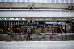 I Tromsø sentrum kan man nå telle 23 turistbutikker. Den ferskeste, Northern Lights, strekker seg over 650 m². Foto: Ragnhild heggem Fagerheim