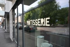 Restaurant Rotisseri. Fransk restaurant på hjørnet for Torggata.