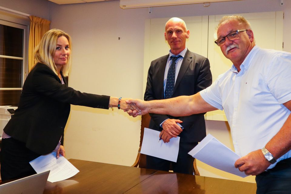 Enighet For Tekniske Funksjon rer Ingen Streik Forbundet For Ledelse Og Teknikk FLT 