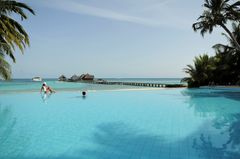 Maldivene, Club Med Kani