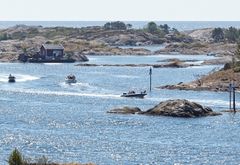Den nye forskriften om statlige fartsgrenser på sjøen gir fartsgrenser for fritidsfartøy i hoved- og biled og for næringsfartøy i 39 kommuner. Foto: Leif Andersen / Kystverket