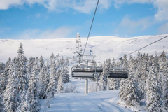 Skihytta Ekspress i Trysil er Skandinavias mest moderne stolheis. Fredag 13. januar er det offisiell åpning. Foto: Ola Matsson / SkiStar