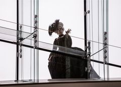 Hege Høisæter som Grevinnen. Foto: Erik Berg.