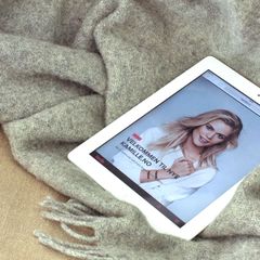 Kamille på iPad
