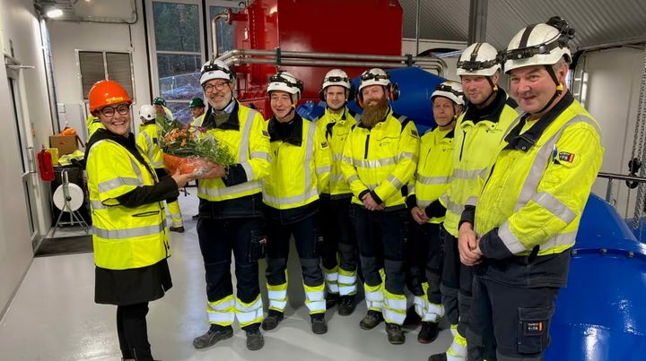 Anne-Marie Olstad i Nord-Fron kommune sto for den offisielle åpningen av Hinøgla kraftverk i Skåbu onsdag 29. september.