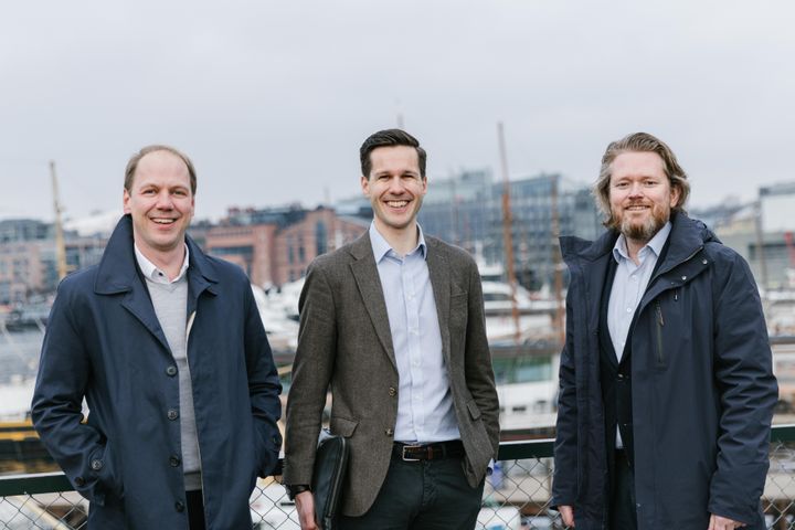 F.v. Jon Vatnaland, Senior Partner i HitecVision, Martin S. Lundby, Visekonsernsjef og konserndirektør vekst og investeringer i Hafslund Eco og Erik Botnevik, Norges-ansvarlig i Infranode.