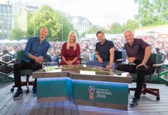 VM-studio på kontraskjæret. Brede Hangeland, Julie Strømsvåg, Jan-Henrik Børslig og Erik Thorstvedt. Foto: Øyvind Ganesh, TV 2.