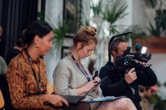 Medietilsynet forvaltar fleire mediestøtteordningar. Den største ordninga er produksjonstilskottet, der Medietilsynet fordelte 313 millionar kroner til 157 nyheits- og aktualitetsmedium i 2018. Foto Medietilsynet
