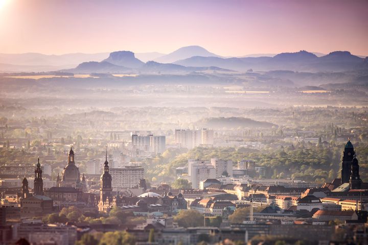 In its application, Dresden is placing the focus not only on its globally reknowned sights such as the Frauenkirche and castle, but would also like to place a spotlight on people from all districts of the city and surrounding region to create a new Dresden Heimat 2025.
Photo credit: DDpix.de