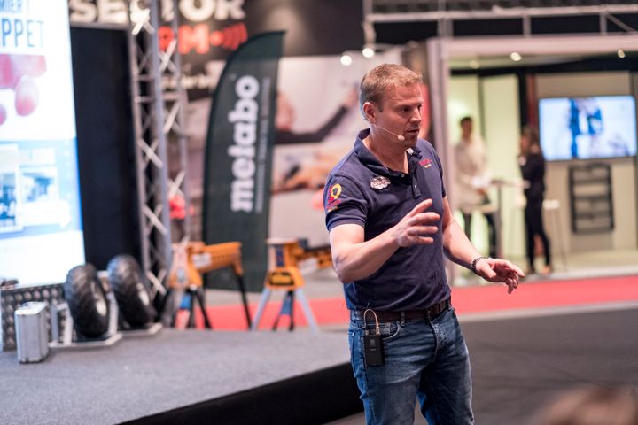 Den kreative handymannen Otto Robsahm holder foredrag både lørdag og søndag. Foto: Bård Gundersen