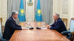 Nursultan Nazarbayev og Kassym--Jomart Tokayev (elbasy.kz)