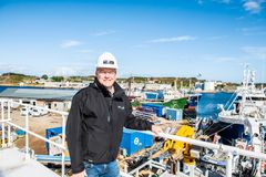 FSV Group har solgt flåten Enabler One og har hatt prosjektansvaret under ombyggingen.
Endre Brekstad i FSV Group er godt fornøyd med prosjektet og samarbeidet, både med Russian
Aquaculture, Flatsetsund Engineering og Båt- og Oppdrettservice.