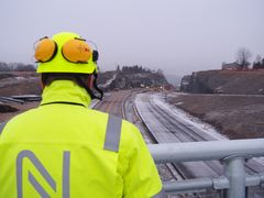 Bilde fra nye Berg bru med utsikt nordover mot skjæringa i Bergshøgda. (Foto: Nye Veier)
