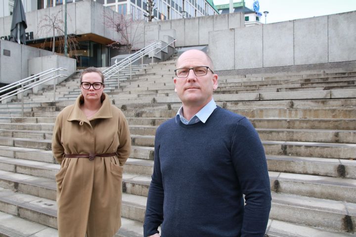 Forhandlingsleder Steffen Handal og nestleder Silje Naustvik i Unio kommune. Foto: Utdanningsforbundet/Arun Ghosh