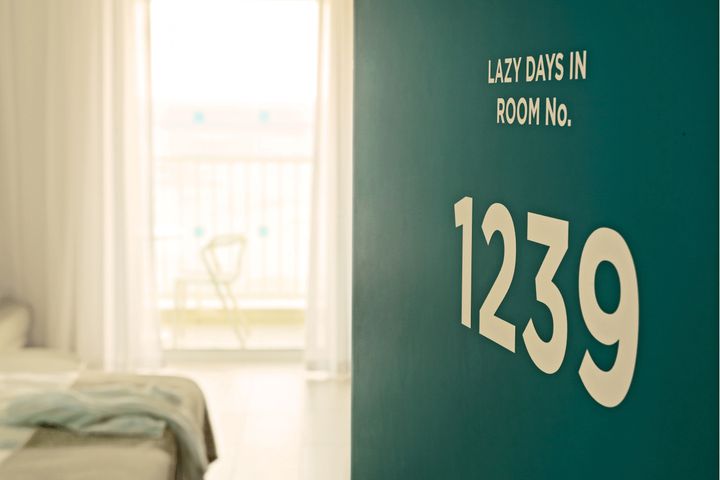 - Gjestene våre har lenge etterspurt muligheten til å få bekreftet sitt favorittrom før de kommer til hotellet. Noen vil for eksempel ha en spesiell utsikt eller beliggenhet, andre vil ha et helt spesifikt romnummer, sier Tonje Løkaas Fossum.