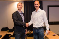 Generalsekretær i Norges Kampsportforbund Trond Søvik og Konsernsjef i Franzefoss Truls Markussen. Foto: Carl Celius, Photo Nordica