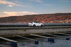 Kia Sportage var på plass i Norge tidligere i år. Bilen selges nå som ladbar hybrid i Norge.