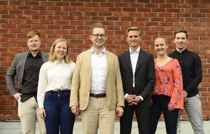 Fra venstre: Paul Knutson (regionansvarlig), Silje Skyttern (organisatorisk nestleder), Ole Marius Svendsen (leder), William Bertin Skoglund (politisk nestleder), Andrea Lindgaard (regionansvarlig) og Aleksander Henriksen (regionansvarlig).