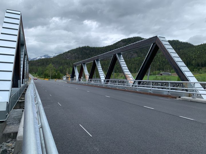 Nye Tveit bru åpnet for trafikk juni 2020. Foto: Statens vegvesen.