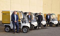 I løpet av 2021 vil Amedia Distribusjon gå over til mer miljøvennlig distribusjon med Paxster. Fra venstre: Adm. direktør Ingar Merli, Amedia Distribusjon, konsernsjef Kristian Torgersen, HTS, direktør/COO Jon Isnes-Helland, Amedia Distribusjon og adm. direktør Lasse Andre Hansen, Paxster.