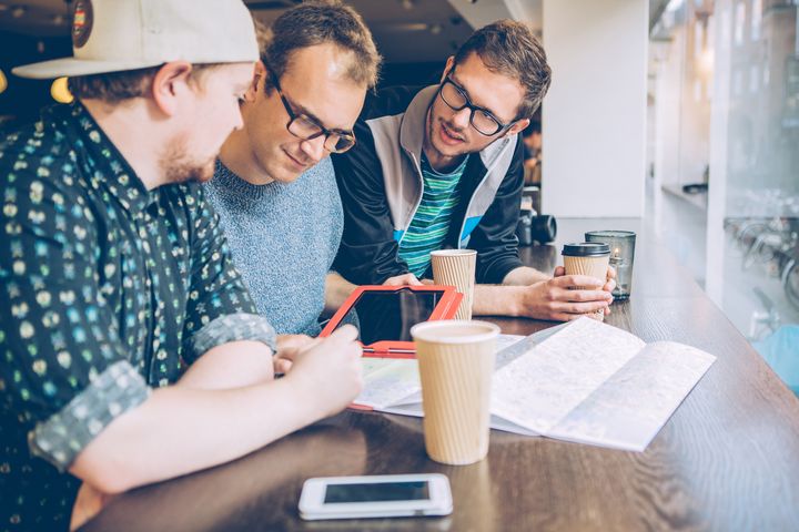 Hvis noen klarer å kapre mobilen din vil den plutselig være uten dekning og SIM-kortet ditt vil være deaktivert. Foto: iStock.
