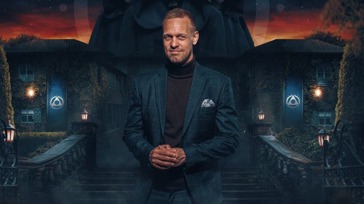Mads Hansen er spillmester i "Forræder - iblant oss" som får premiere 9. september.