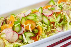 Nykålsalaten vår smaker like godt som den ser ut.