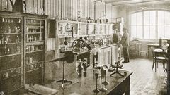 På Ringnes' laboratorium lyktes man med å fremstille en ren ølgjær - kanskje det viktigste som har skjedd i norsk bryggerihistorie.