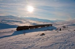Nydelig vinterlandskap langs Nordlandsbanen. Foto: Amund Rasten