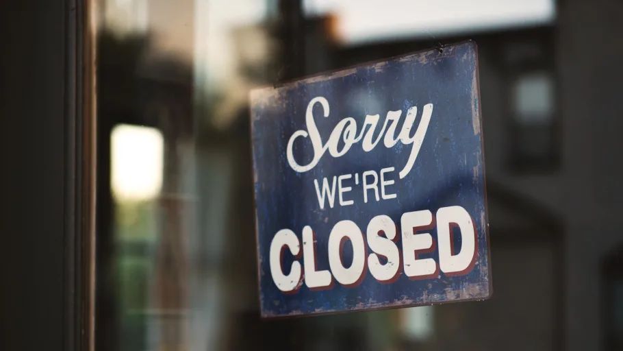 Sorry we´re closed. Foto: Tom Mossholder