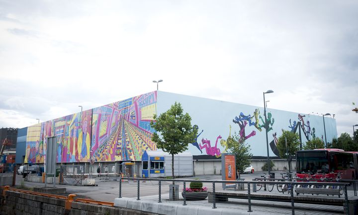Skur 13 med kunst fra Pushwagner