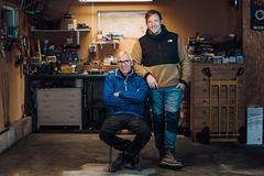 Niklas Silseth Baarli og Lars Baarli. Foto: Helene Kjærgaard Sviland/TV 2.