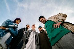 Hina Zaidi, Ayaz Hussain, Jonas Strand Gravli, Arben Bala og Nader Khademi.

FOTO: DAG JENSSEN / RUBICON/NRK