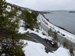 Bilde av den skredutsatte strekningen ved Ytterkleiva på rv. 80 i Fauske kommune. Foto: Finn Sverre Daniel Karlsen/Statens vegvesen