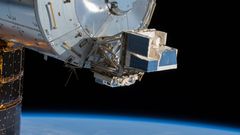ASIM-instrumentet er montert på den internasjonale romstasjonen. Foto/ill.: NASA