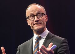 Nils Kristian Nakstad
