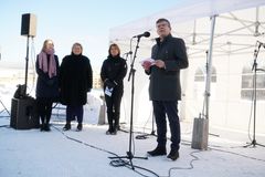 Vi bygger et bygg som vil representere enn ny tidsalder for UiO sa rektor Svein Stølen i sin tale på markeringen av byggestart for Livsvitenskapsbygget. Foto: Terje Heiestad/UiO