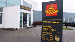 I samband med forslaget frå Statens vegvesen om redusere talet på trafikkstasjonar fordi færre folk brukar dei, ønsker regjeringa forslag for korleis innbyggarane skal få eit best mogleg tilbod. Foto: Jonas Haarr Friestad/Stavanger Aftenblad