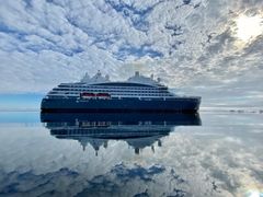 ABB og PONANT inngår 10 års MarinceCare serviceavtale for økt fartøyssikkerhet og oppetid (foto PONANT-Nicolas Dubreuil).