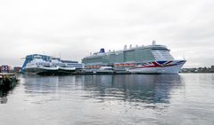 Cruiseskip ved kai i Haugesund i 2022. Foto: Kystverket.