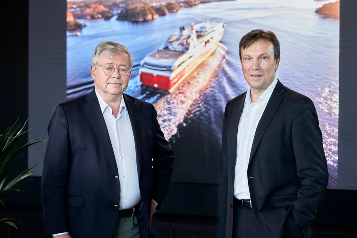 Styreleder Peter Frølich i Fjord Line (tv) sammen med Arne Roland, ny fungerende konsernsjef i Fjord Line. Foto: Sveinung Bråthen