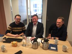 Personene på bildet: René Kristensen (Færder), Atle Gulbrandsen (Rambøll), John Erik Christensen (Færder). Foto: Bjørn Tore Landsem.