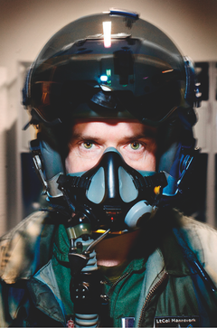 Tidligere jagerflypiloter aktuell med svært populær bok. Foto: Hampus Lundgren.